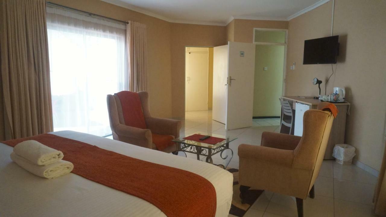 Bridgeville Guest House Gaborone Exterior foto